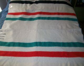 Trapper Point Wool Blanket Vintage 3.  5 Cream & Stripes Made in England 2