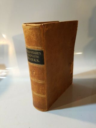 Old Leather Book " The Of William Shakespeare With Life Notes & References