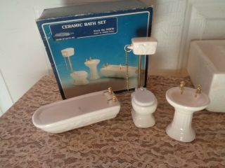 Vintage House Of Lloyd Ceramic Dollhouse Miniature Bathroom Set - Tub/sink/toilet