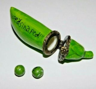 " Two Peas In A Pod " Green Vtg Peapod Friendship,  Anniversary,  Baby Shower Gift