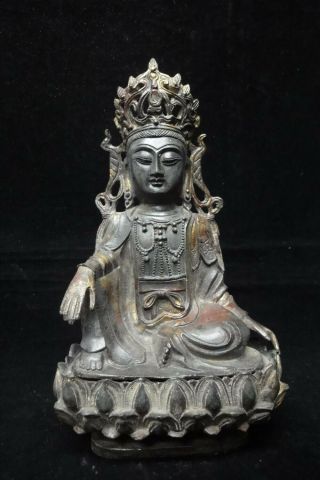 Very Rare Large Old Chinese Bronze " Guanyin " Buddha Seated Lotus Base Statue