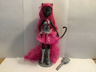 Monster High Doll Catty Noir 13 Wishes First Wave Black Cat Tail Pink Necklace
