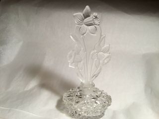 Vintage Clear Crystal Perfume Bottle Cut Glass Bottom,  Daffodil Stopper