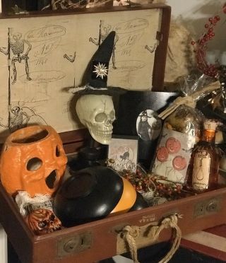 Halloween Witch ' s Briefcase Primitive Vintage Jack O Lantern Bittersweet More 2