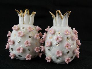Vintage Lefton Porcelain Pineapple Pink Roses Rosette Salt Pepper Shakers Japan