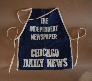 Vintage 1970s Chicago Daily News Vendor 