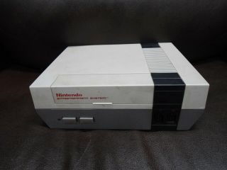 Vintage Nintendo System Console Only Nes - 001