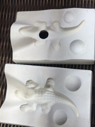 Vintage Ceramic Slip Casting Mold No Maker Mark J1005 Alligator V136