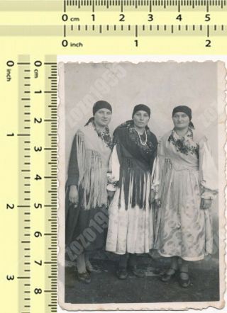 Wwii Period,  1945 Three Gypsy Women Ethnic Clothes Females Portrait Vintage Photo