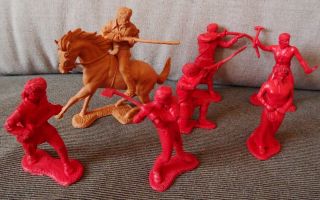 Vintage Old Frontiersmen Indian Toy Action Figures In Red/tan Marx Mpc??