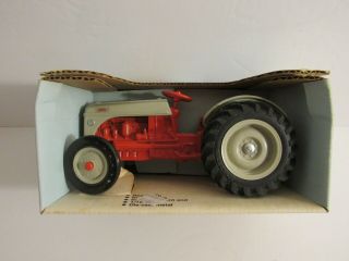 Ertl Ford 8n Tractor 1/16 Scale Old Stock Vintage Usa Made W Box