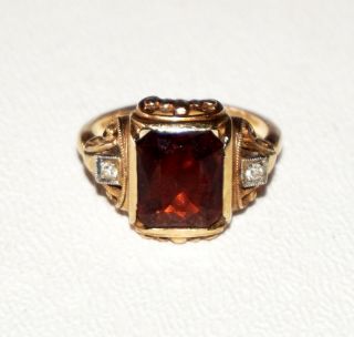 Vintage 14k Yellow Gold Ring Sz.  5.  5 W.  2.  5ct.  Garnet & 2x Diamonds (bsg) 9