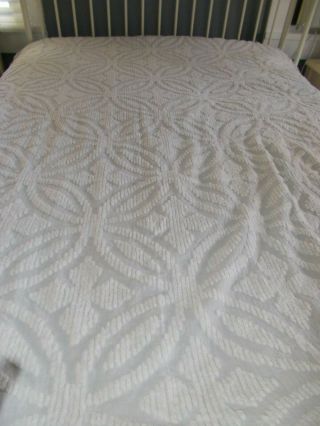 Vintage Chenille White Bedspread Full Size 2