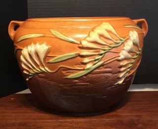 Large Antique Roseville Pottery Freesia Pattern Jardiniere Planter 669 8 " X 12”