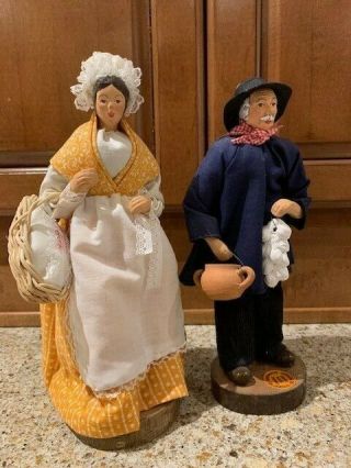 Vintage Santon Peasant Man and Woman,  Handmade in France,  Dolls / Figurines 3