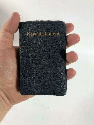 Vintage Military Pocket Size Blue Bible Testament Psalms Ww Ii Signed Fdr