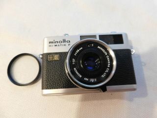 Minolta Hi - Matic F Rangefinder Camera Rokkor 1:2.  7 38mm Lens