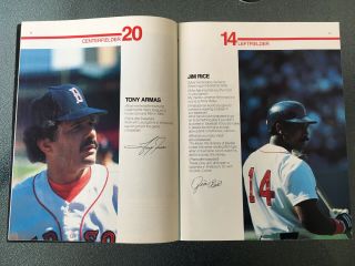 VINTAGE 1985 Boston Red Sox OFFICIAL YEARBOOK - Rice / Boggs / Evans 2