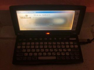 Hewlett Packard HP 620LX Palm Laptop w Stylus,  AC Power Cable, 3