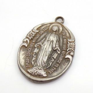 Vtg 5.  3gr Sterling Silver Miraculous Medal Virgin Mary Catholic Charm Pendant Zp