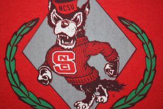 VTG 90 ' s 1992 North Carolina NC State Wolfpack Mr.  Wuf T - Shirt M Football 3