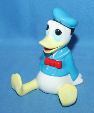 Rare Vintage Disney Donald Duck Sitting Porcelain Figurine 3 3/4 "