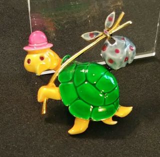 Sweet Vintage Colorful Hobo Turtle Brooch Pin Signed Lg Lind - Gal Enamel Run - Away