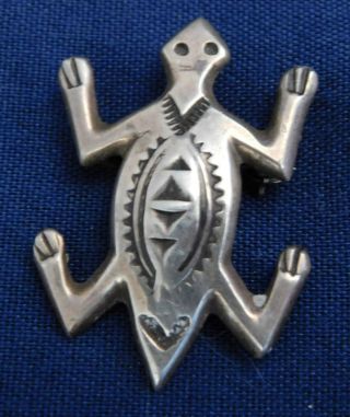 Navajo Fj Sterling Stamped Domed Handmade Vintage Lizard Pin