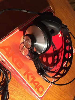 Vintage AKG K140 600 ohm headphones - balanced 3