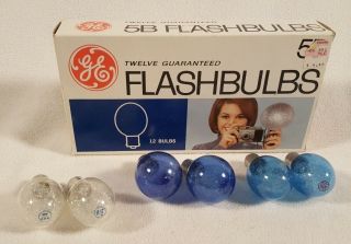 Vintage Ge Flashbulbs No.  5b,  Box Of 12 Bulbs & 6 Loose Bulbs