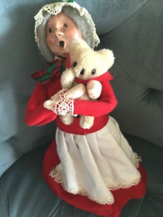 1986 Vintage Byers Choice Carolers Lady Holding Teddy Bear Signed & Dated