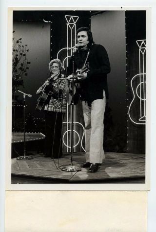 Johnny Cash Photo 1974 Country Music On Nbc Vintage
