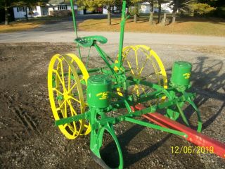 John Deere Antique Tractor Corn Planter Restored Museum Quality