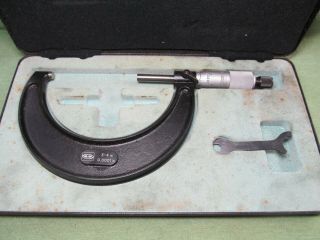 Vintage M&w 3 - 4 " Outside Micrometer - Case.  0001 " Grad.  - Made In England