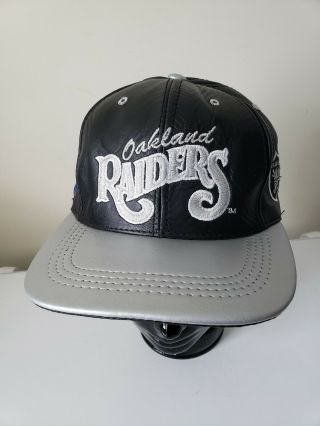 Oakland Raiders Leather Vintage Baseball Cap Hat Embroidered Usa Made Snapback