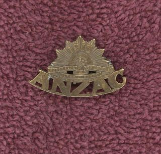 Antique,  Vintage 1915 Anzac,  Australia,  Zealand Army Corps Brass Pin