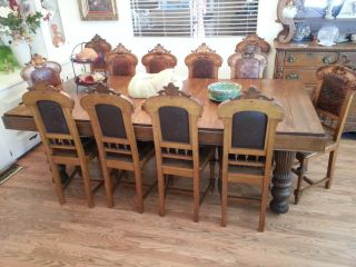 Antique Oak Dinning Table & 12 Maching Chairs