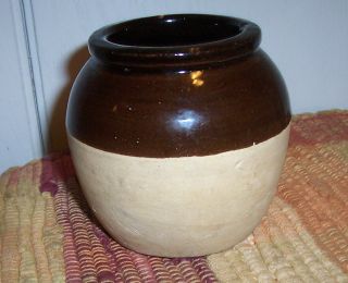 Vtg Marked Pacific Stoneware Pottery Primitive Crock 2 - Tone Bean Pot Hand Formed