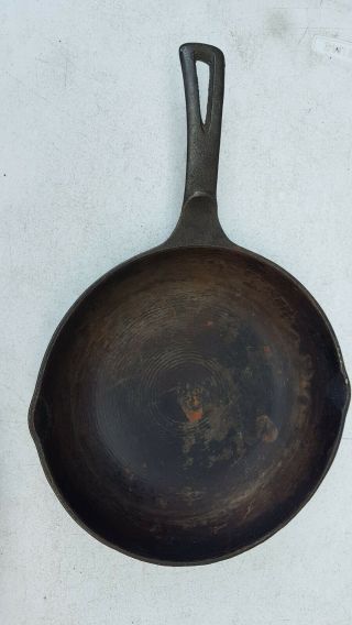 Vintage Double Marked Griswold & Wagner Ware 9 Inch Cast Iron Chef Skillet