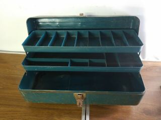 Vintage Union Steel Chest Corp.  Tool / Tackle Box - Green