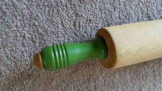 Vintage signed MUNISING ROLLING PIN WOOD WOODEN GREEN PAINT HANDLES Cond 2