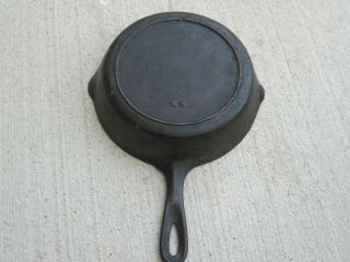 Vintage Cast Iron 5 Skillet With Heat Ring Marked Wk