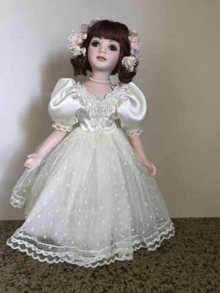 Vintage Show Stoppers Porcelain Doll 15 Inch Flower Girl