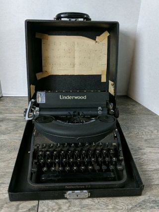 Antique Vintage Portable Underwood 77 Noiseless Typewriter With Hard Case