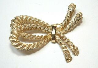 Vintage Signed Christian Dior Pin Brooch Gold Tone Knotted Rope Estate Jewelry
