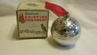 Vintage Christmas Tree Ornament Electronic Chirping Ball Chirper Bird Sound Box