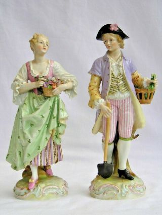 Fine Quality Antique 18thc? Ludwigsburg Porcelain Flower Seller Figures.