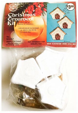 Vintage Walco Christmas Tree Ornament House Craft Kit Sequins Beads M4157