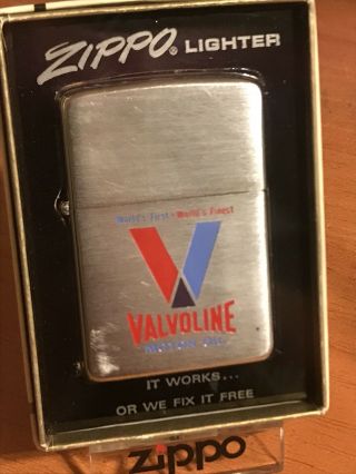 Vintage 1967 Valvoline World’s Finest Motor Oil Advertisement Zippo Lighter