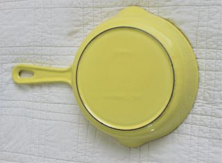 Vintage Le Creuset 6.  5 " Skillet Fry Pan Enamel Cast Iron Yellow Double Spout